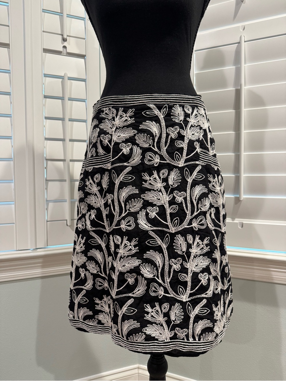 Black Embroidered A-Line Skirt with White Floral Detail with Pockets